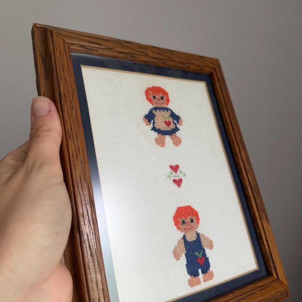 Vintage Raggedy Ann and Andy Framed Cross Stitch Needlepoint Wall Art 7.5x9.5 - Picture 3 of 6